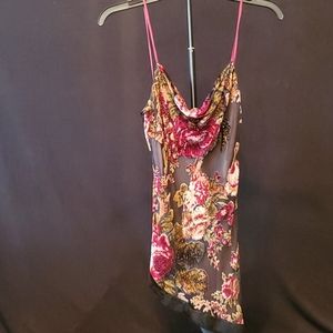 Gorgeous and delicate blouse